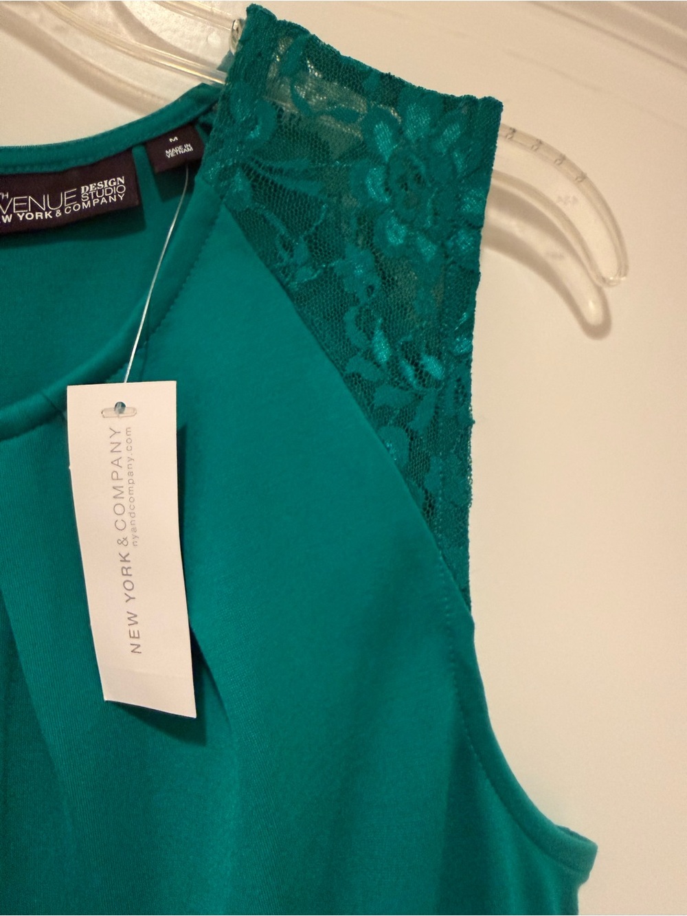 New York and Company Teal Lace-Shoulder Peplum Top - Picture 7 of 17